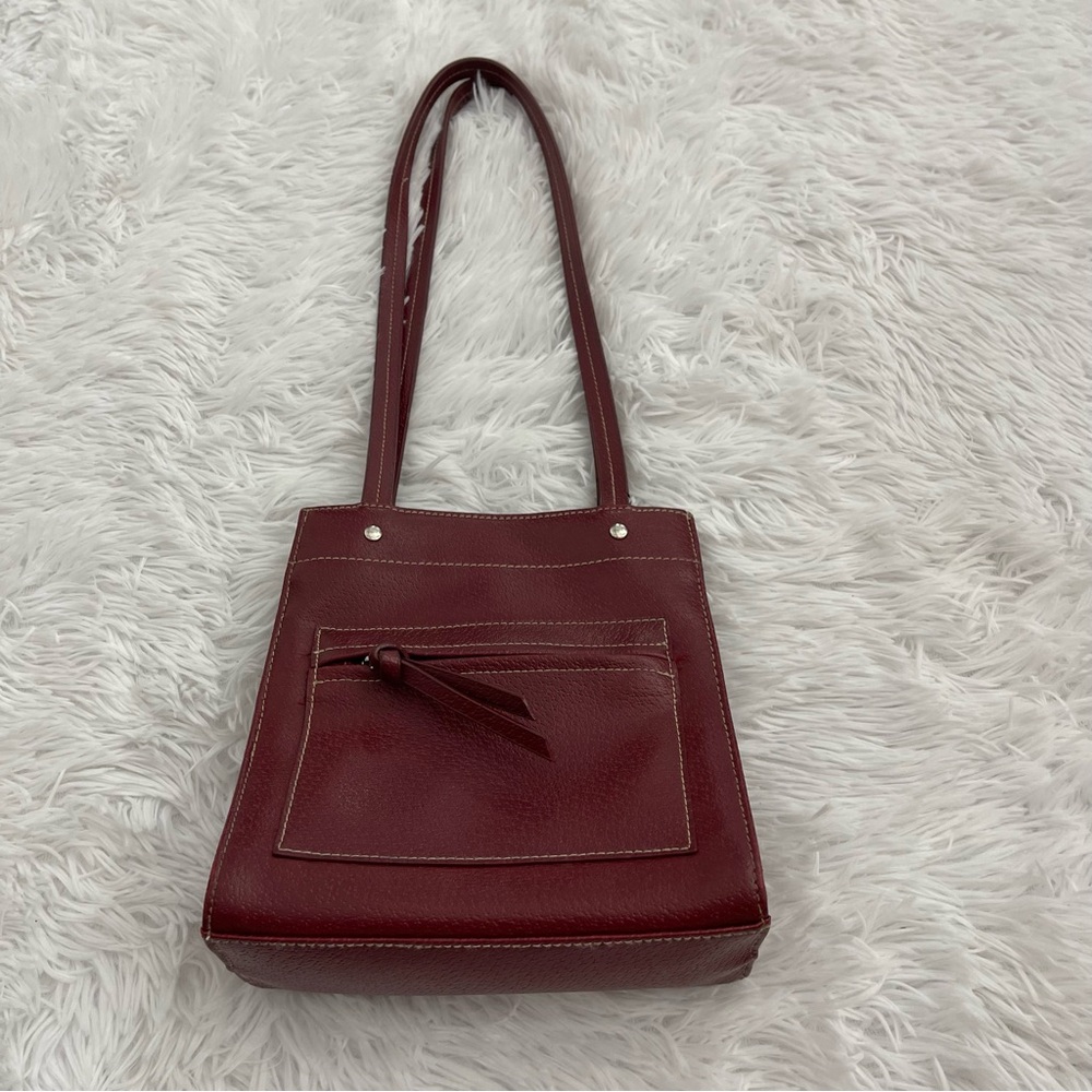 Q&A SHOULDER BAG WITH FLASHLIGHT, NEEDS BATTERY